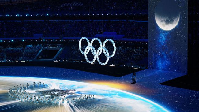 德国天空体育：多特租借桑乔的报价为租借费+工资共350万欧　据德国天空体育报道，多特正在与曼联就租借桑乔进行认真谈判。